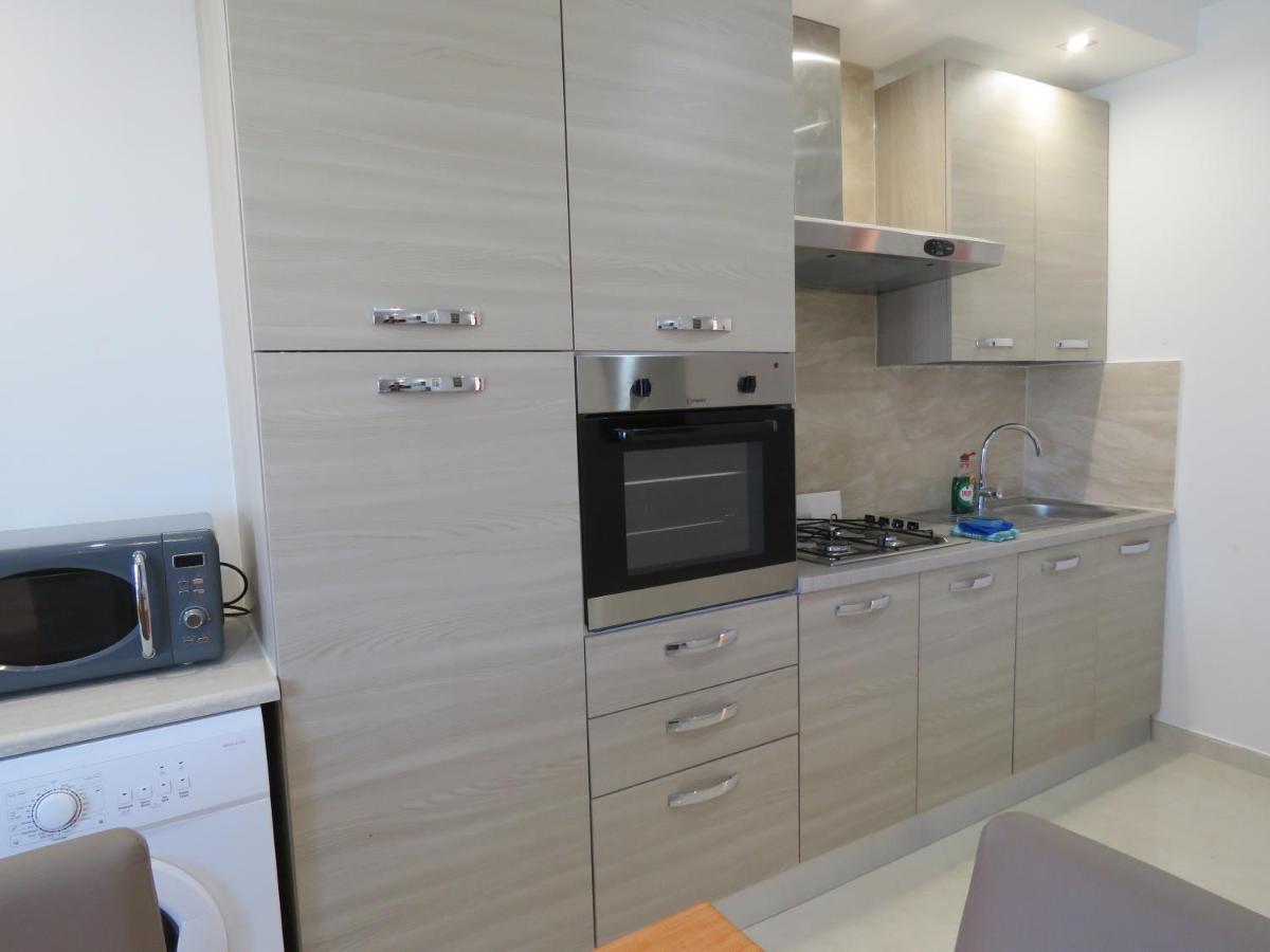 Aquamarine Sea Front Apartments - First Floor Marsaskala Esterno foto