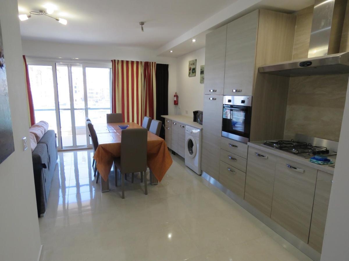 Aquamarine Sea Front Apartments - First Floor Marsaskala Esterno foto