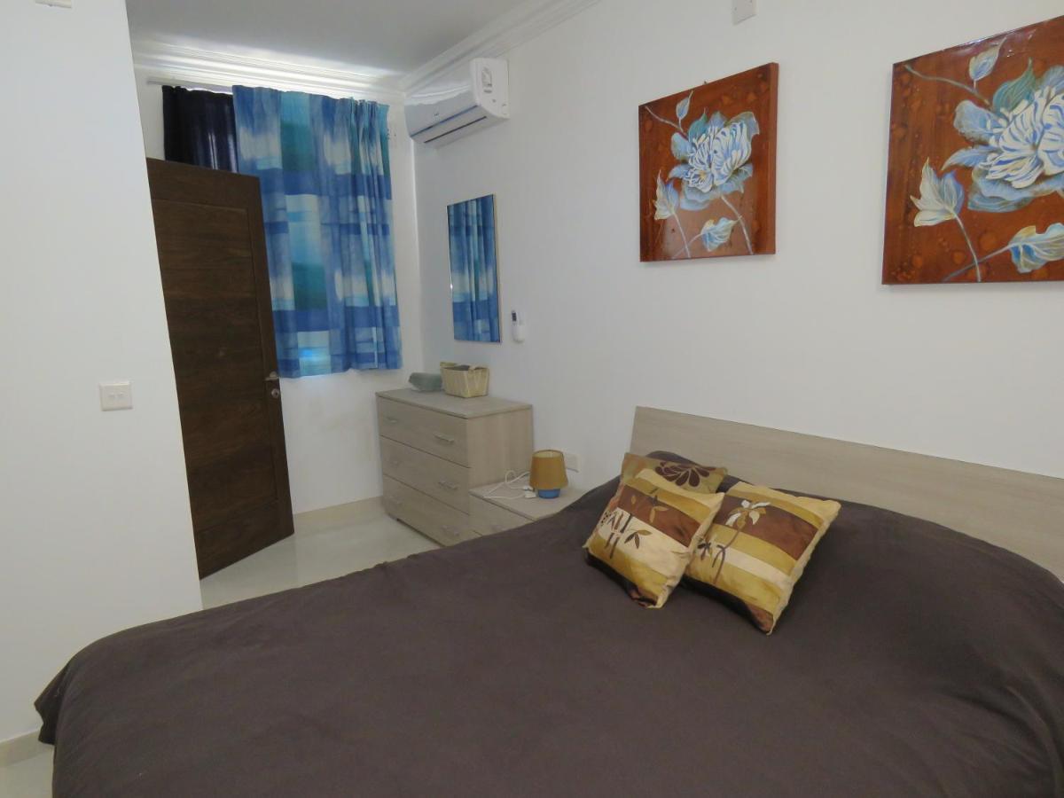 Aquamarine Sea Front Apartments - First Floor Marsaskala Esterno foto